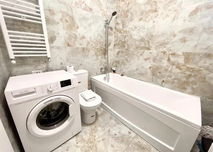 Address 12 Apartament Bucureşti